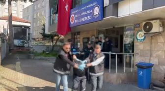 Bağcılar'da Polis Memurları Bıçaklı Kavga Sırasında Yaralandı