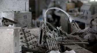 AA ekibi, ABD ve İsrail'in üç kez hedef aldığı İran Pasteur Enstitüsü'ndeki hasarı görüntüledi