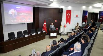 Adana'da iş makineleri, inşaat ve altyapı sektörlerinin geleceği ele alındı