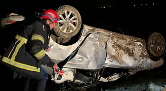 Adana'da takla atan otomobildeki 1 kişi öldü, 3 kişi yaralandı