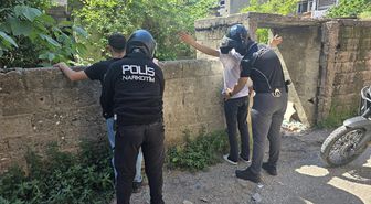 Adana metruk binalarda uyuşturucu denetimi yapıldı