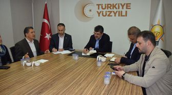 AK Parti Batman Milletvekili Ferhat Nasıroğlu, vatandaşlarla görüştü
