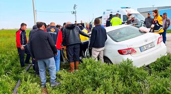 Aksaray'da iki otomobilin çarpışması sonucu 4 kişi yaralandı