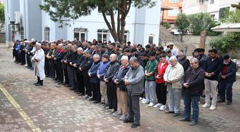 Alanya'da Kahramanmaraş'taki okul saldırısında ölenler için gıyabi cenaze namazı kılındı