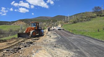 Almus-Tokat kara yolunda bakım çalışması yapılıyor