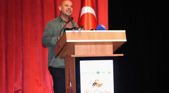 Ankara Üniversitesi Öğretim Üyesi Prof. Dr. Kandemir, Artvin'de 'Bal Çalıştayı'nda konuştu Açıklaması