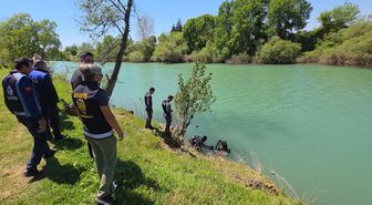 Antalya'da 6 gündür kayıp olan belediye personeli için ırmakta arama çalışması yapıldı