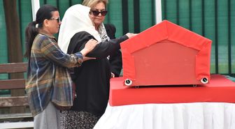 Antalya'da tedavi gördüğü hastanede yaşamını yitiren Cumhuriyet Savcısı Gadem Taş toprağa verildi