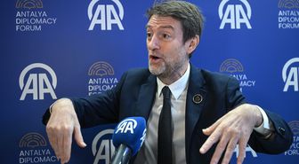 Arnavutluk Dışişleri Bakanı Hoxha, Türkiye ile işbirliğini her daim artırmak istediklerini belirtti Açıklaması