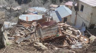 Artvin'de kaya düşmesi nedeniyle lojmanda hasar oluştu