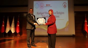 AYBÜ'de 'Kariyer yönetimi ve iletişim teknikleri eğitimi' düzenlendi