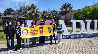 Aydın'da polisler, üniversite öğrencilerine KADES'i anlattı
