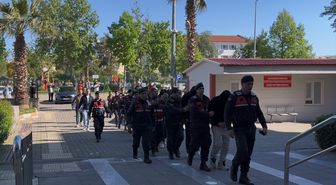 Aydın merkezli yasa dışı bahis operasyonunda yakalanan 9 şüpheli adliyede