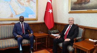 Bakan Güler, Nijer Savunma Bakanı Orgeneral Mody ile görüştü