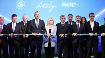 Batı Akdeniz Kariyer ve İstihdam Fuarı Antalya'da başladı
