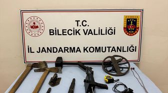 Bilecik'te kaçak kazı yapan 3 kişi yakalandı