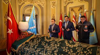 Bilecik Valisi Sözer, Ertuğrul Gazi Türbesi'ni ziyaret etti