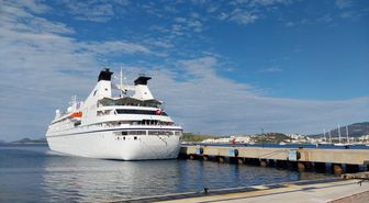 Bodrum'a 'Star Legend' kruvaziyeriyle 240 turist geldi