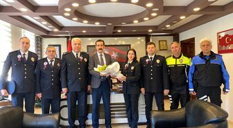 Bozyazı polisinden Kaymakam Topsakaloğlu'na ziyaret
