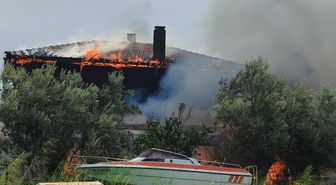 Çanakkale Assos'ta villada çıkan yangın söndürüldü