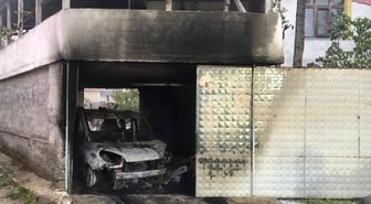 Çorum'da garajda çıkan yangında 2 araç kullanılamaz hale geldi