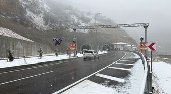 Çorum'da kar ve karla karışık yağmur etkili oldu