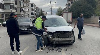 Elazığ'da trafik kazasında 4 kişi yaralandı