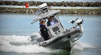 Emniyetin 'gemi adamı' adayları Karadeniz'deki eğitimle göreve hazırlanıyor