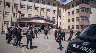 Erzurum'da okullar 'veli polisler' ile daha güvenli