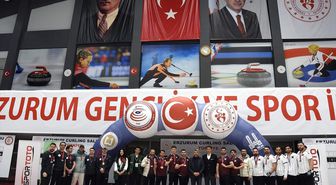 Erzurum'daki Yeşilay Curling Süper Lig müsabakaları sona erdi