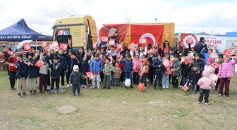 Eskişehir'de çocuklar uçurtma şenliğinde buluştu