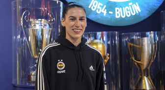 Fenerbahçe Opetli basketbolcu Sevgi Uzun, Avrupa Ligi'nde şampiyonluğa inanıyor Açıklaması