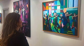 Filiz Ural'ın 'Notalardan Tuvalime Yansıyan İz Düşümler' resim sergisi, Doku Sanat Galerisi'nde sanatseverlerle buluştu