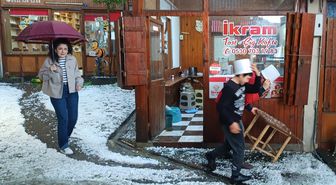 Gaziantep'te dolu hayatı olumsuz etkiledi