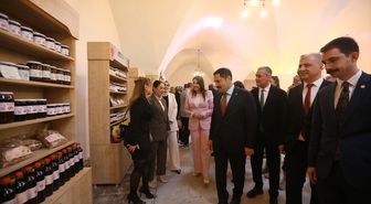 Hatay'da 'Kadın Emeği Yöresel Ürünler Pazarı' açıldı