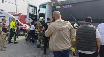 Hatay'da kamyon ile çarpışan motosikletin sürücüsü öldü