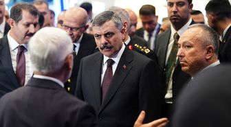 İçişleri Bakanı Çiftçi, SAHA 2026'yı ziyaret etti