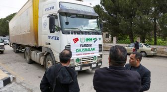 İHH, Suriye'nin Kuneytra iline sağlık desteği sağladı