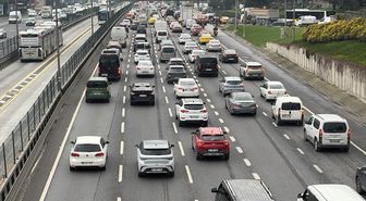 İstanbul'da Anadolu Yakası'ndaki trafik yoğunluğu yüzde 83'e yükseldi