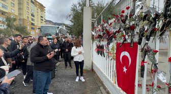 İstanbul'dan gelen gönüllüler Ayser Çalık Ortaokulu'nu ziyaret etti