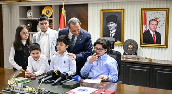 İstanbul Emniyet Müdürü Yıldız, 23 Nisan'da koltuğunu şehit çocuğuna devretti