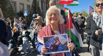 İsveç'te yüzlerce kişi İsrail'in Gazze ve Lübnan saldırılarını protesto etti