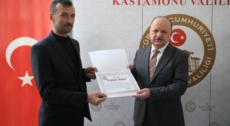 Kastamonu'da 'Hattat Emrullah Demirkaya Hüsn-i Hat Sergisi' açıldı