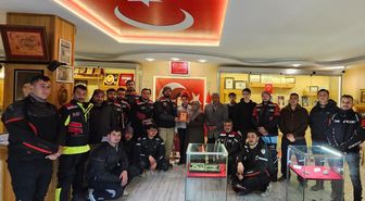 Kayseri'de motosikletliler 15 Temmuz şehidi Cennet Yiğit'in anı evini ziyaret etti