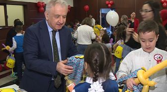 Kazakistan'da 23 Nisan Ulusal Egemenlik ve Çocuk Bayramı kutlandı