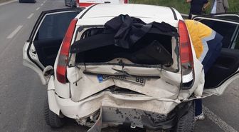 Kırıkkale'de iki otomobilin çarpıştığı kazada 7 kişi yaralandı