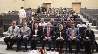 Kırklareli'nde 'Modern Dünyada İslam ve Kadına Dair Yeni Bir Okuma' konferansı düzenlendi