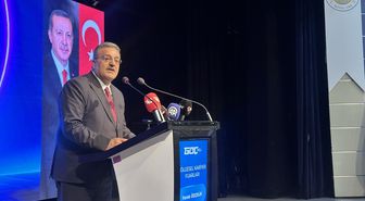 Konya'da 'Gençliğin Üretim Çağı Bölgesel Kariyer Fuarı' başladı