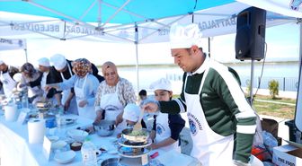 Malatya'da aileler arasında 'içli köfte' yarışması düzenlendi
