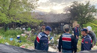 Manisa'da bağ evinde çıkan yangında 90 yaşındaki kişi öldü
